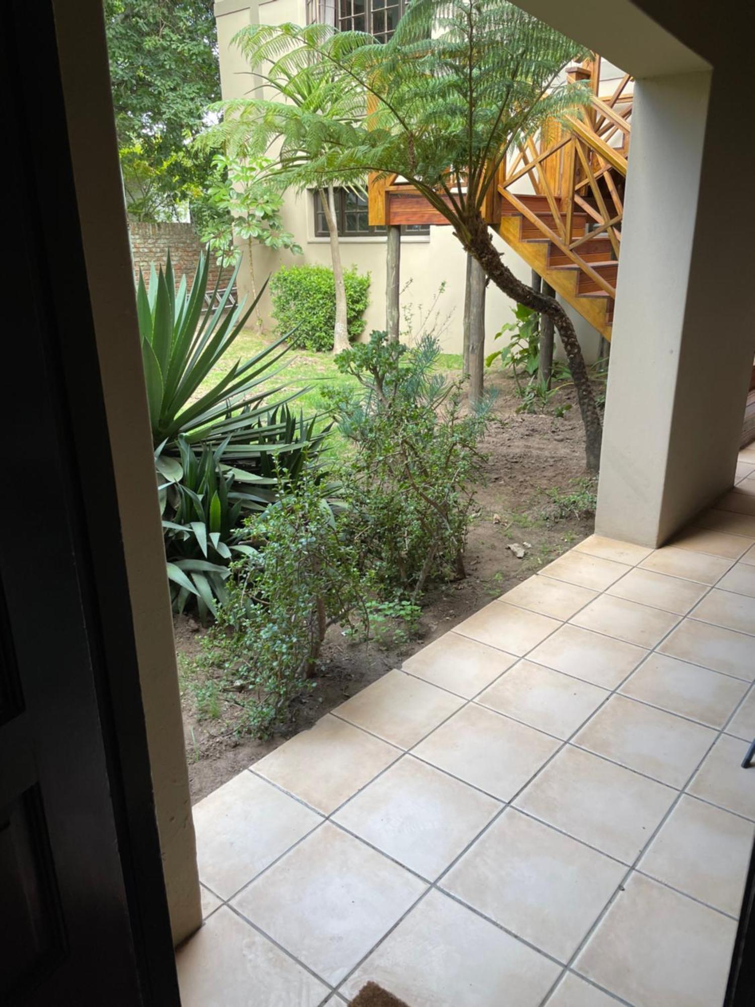Church Road Apartment *